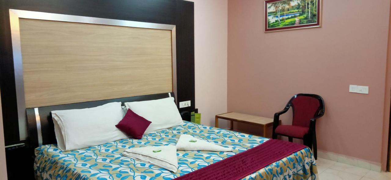 Hotel Barbareek Shillong Bagian luar foto